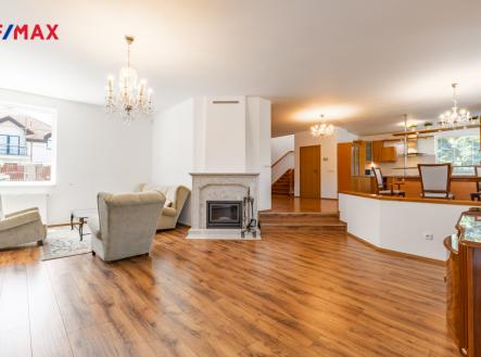 jitrocelova-02.jpg | Pronájem - dům/vila, 280 m²