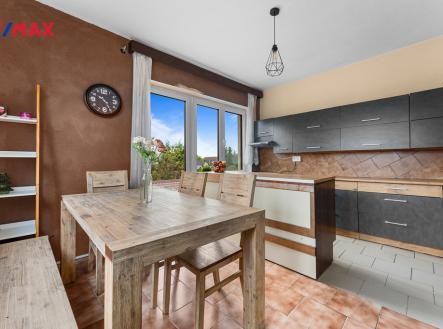 202505-jirny-maxis-1.jpg | Prodej - dům/vila, 230 m²