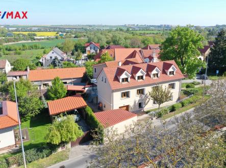 Prodej - dům/vila, 253 m² obrázek