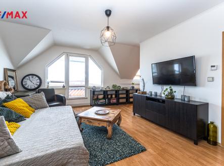mh7-6161.jpg | Pronájem bytu, 2+1, 65 m²