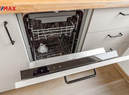 hekrova-08.jpg | Pronájem bytu, 1+kk, 30 m²
