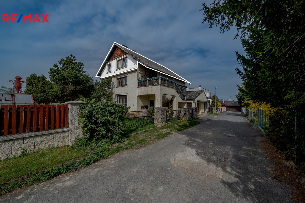 Pohled na dům s vyznačením bytu