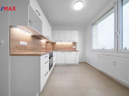 dsc09854-edit.jpg | Pronájem bytu, 3+1, 78 m²
