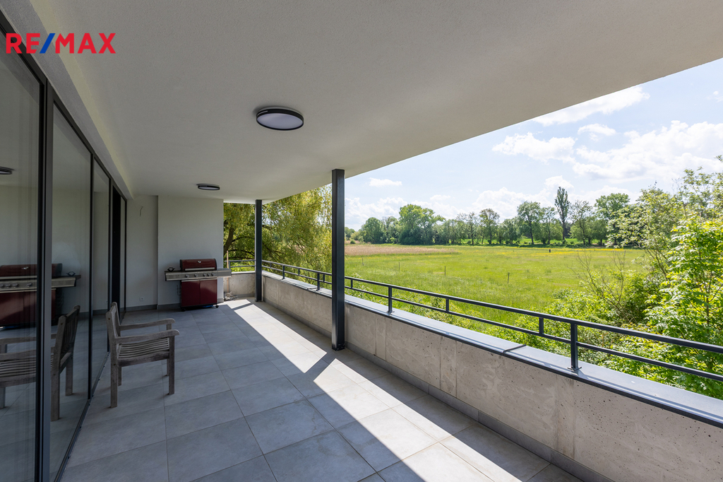 216a7169-hdr.jpg