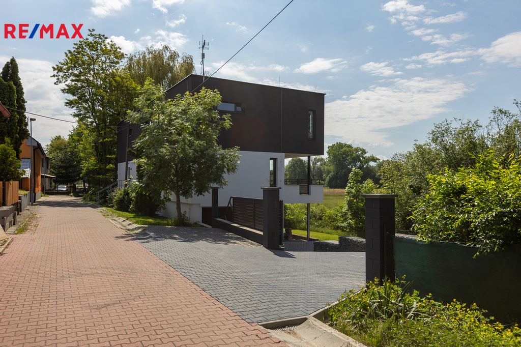 216a7020-hdr-2.jpg