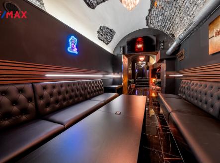 Pronájem - restaurace, 153 m² obrázek