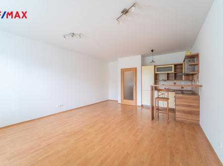 byt-za-zameckem-9.jpg | Prodej bytu, 1+kk, 40 m²