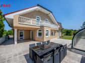 Prodej - dům/vila, 229 m²