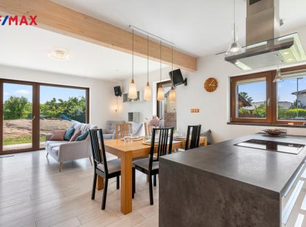a7405539.jpg | Prodej - dům/vila, 173 m²