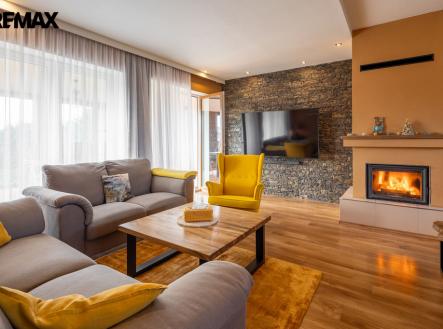 216a3823-hdr-1.jpg | Prodej - dům/vila, 199 m²