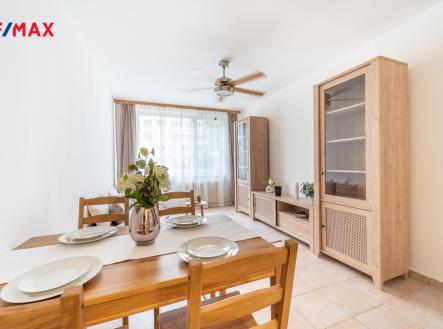 byt-kurzova-2.jpg | Prodej bytu, 2+kk, 45 m²