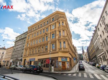img_e3007124e2.jpg | Pronájem bytu, 1+1, 44 m²
