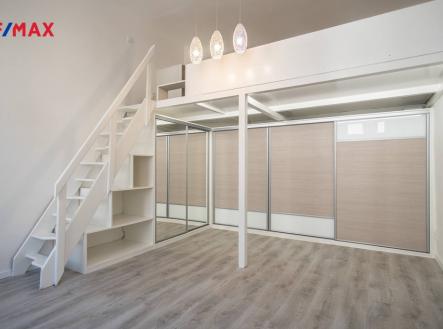 img_0c34998d11.jpg | Pronájem bytu, 1+1, 44 m²