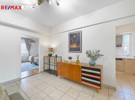 0e56a77883dd9d869e9ec947f6b702c3c0c65279.jpg | Prodej bytu, 3+1, 83 m²