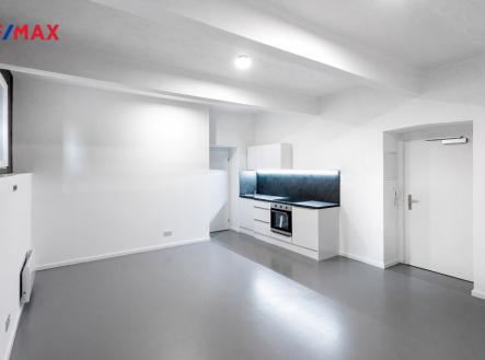 jb-7986.jpg | Pronájem bytu, 1+kk, 26 m²