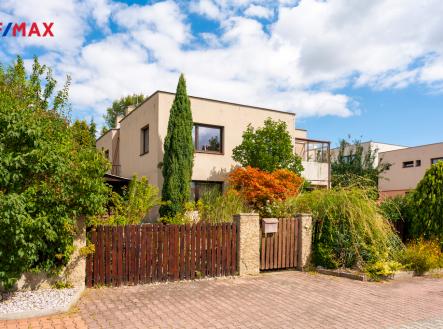 1.jpg | Prodej - dům/vila, 264 m²