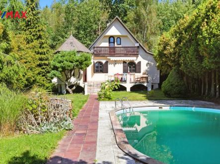 dům s bazénem | Prodej - dům/vila, 84 m²