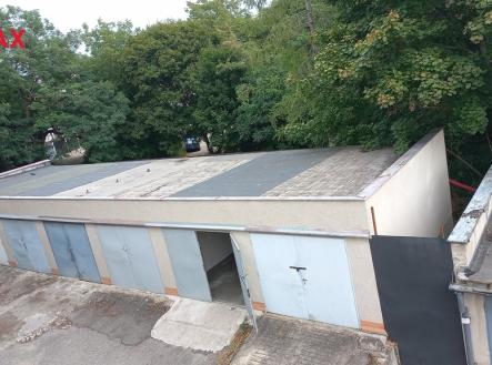 11-garaz-strecha.jpg | Prodej - malý objekt/garáž