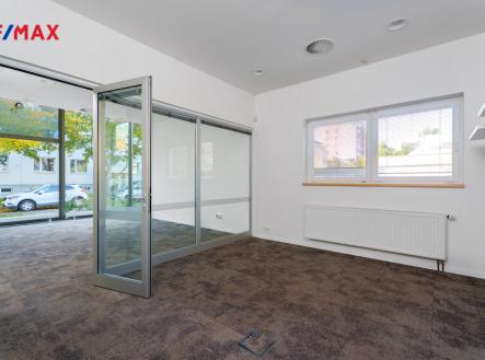 csob-015.jpg | Pronájem - obchodní prostor, 155 m²