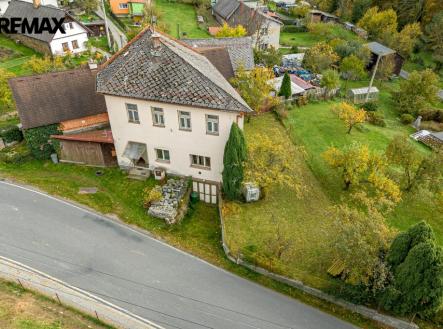 dron-dum.jpg | Prodej - dům/vila, 150 m²