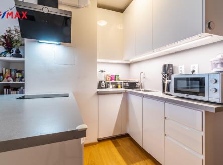 komunardu-3.jpg | Pronájem bytu, 2+kk, 50 m²