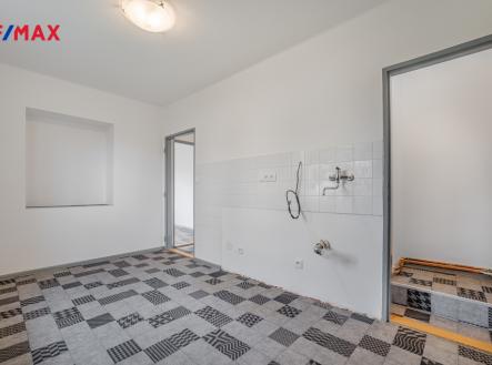 kuchys-1.2.jpg | Prodej bytu, 2+1, 55 m²