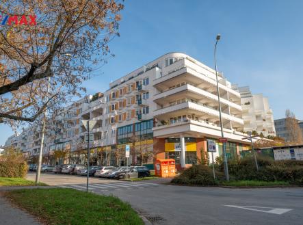 202511-steparska-18.jpg | Prodej bytu, 2+kk, 65 m²