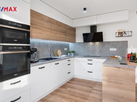 Kuchyň | Prodej - dům/vila, 316 m²