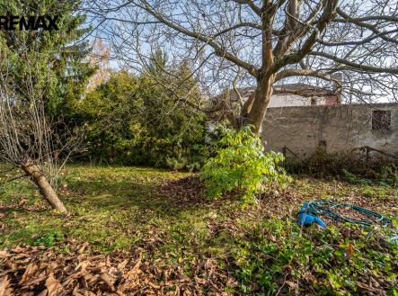 pozemek-ujezd-becvarska-11.jpg | Prodej - pozemek pro bydlení, 723 m²