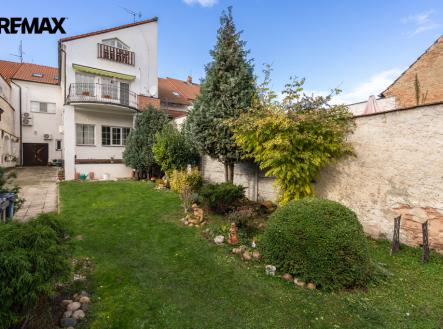 kostelec-foto-final-61.jpg | Prodej - nájemní dům, 489 m²