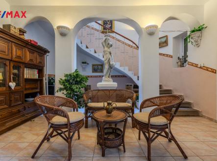 kostelec-foto-final-37.jpg | Prodej - dům/vila, 489 m²