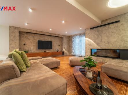 rd-do-klukovic-26.jpg | Prodej - dům/vila, 536 m²