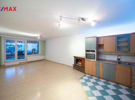 rm-plachty-434a8774.jpg | Pronájem bytu, 2+kk, 73 m²