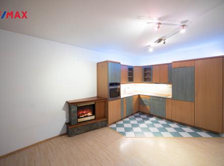 rm-plachty-434a8785.jpg | Pronájem bytu, 2+kk, 73 m²