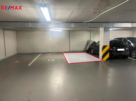 parkovaci-stani-znak.png | Prodej - malý objekt/garáž