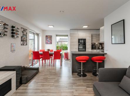 12-1.jpg | Prodej - dům/vila, 123 m²