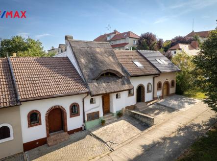 rm-kobyli-dji-0214.jpg | Prodej - malý objekt/garáž