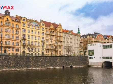 35.jpg | Pronájem bytu, 5+1, 180 m²