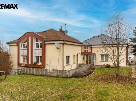 k-vejvodaku-51.jpg | Prodej - kanceláře, 253 m²