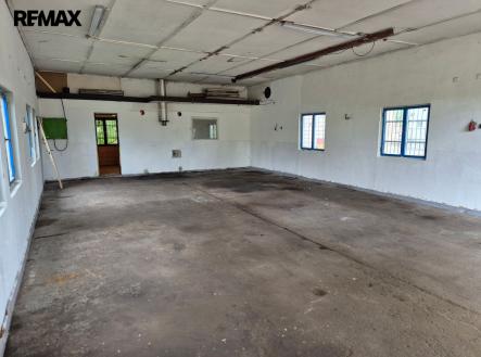 20250517-152015.jpg | Pronájem - jiné, 80 m²