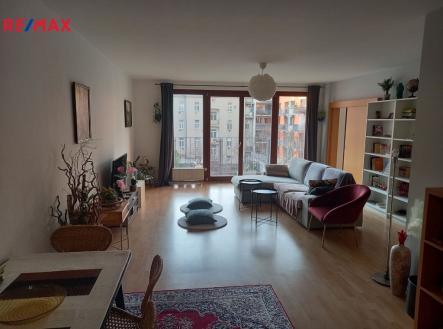 obyvacipokoj1a.jpg | Pronájem bytu, 2+kk, 86 m²