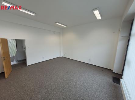 20230424-173929.jpg | Pronájem - obchodní prostor, 27 m²