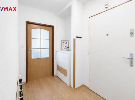 aafa28ff-5d0e-4db6-be85-9b7b8a7d33a8.jpg | Pronájem bytu, 2+1, 54 m²