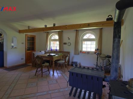 síň v přízemí | Prodej - pozemek pro bydlení, 3 346 m²