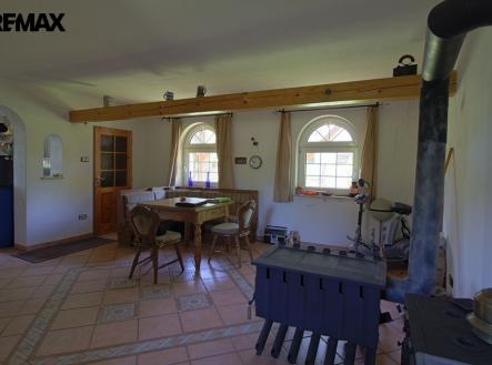 síň v přízemí | Prodej - pozemek pro bydlení, 3 346 m²