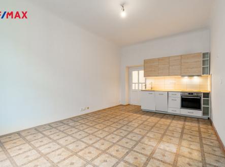 001.jpg | Pronájem bytu, 2+kk, 65 m²