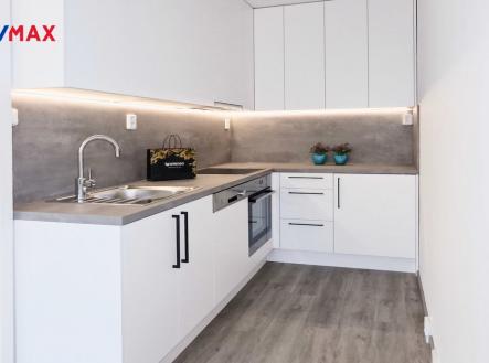 kuchyn-1.jpg | Pronájem bytu, 2+kk, 51 m²