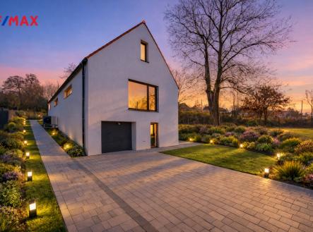 Vizualizace zahrady | Prodej - dům/vila, 280 m²