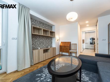 mh7-8602.jpg | Pronájem bytu, 2+1, 53 m²