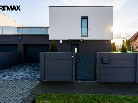 2.jpg | Prodej - dům/vila, 195 m²